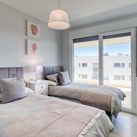 Newly Constructed 2 Bed Apartment With Sea Views Casares Esterno foto
