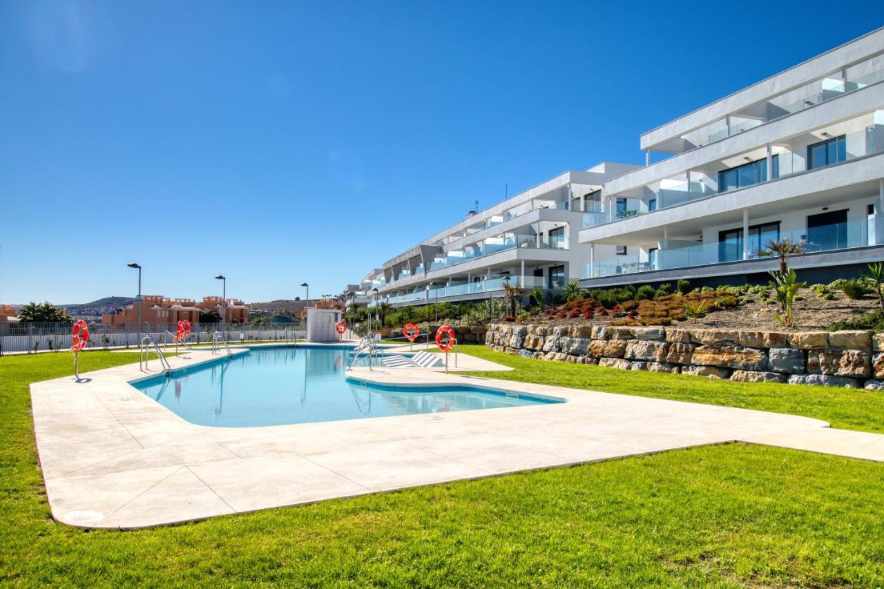 Newly Constructed 2 Bed Apartment With Sea Views Casares Esterno foto
